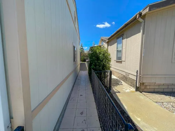 $365,000 | 11851 Riverside Drive, Unit SPC 225, Lakeside, CA 92040