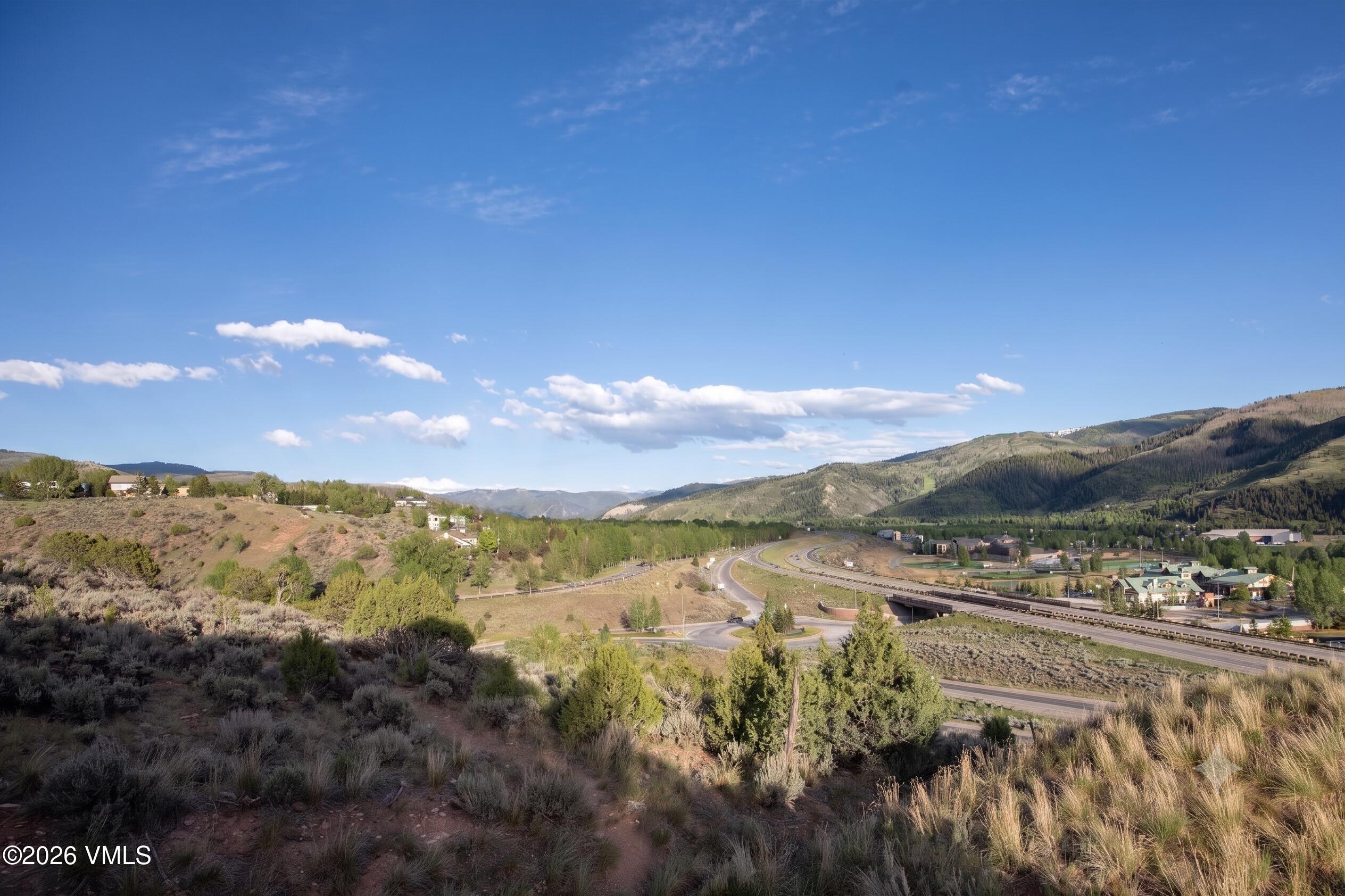 274 Beard Creek Road, Unit H4 Edwards, CO 81632 - Photo 13 of 41 Easternview