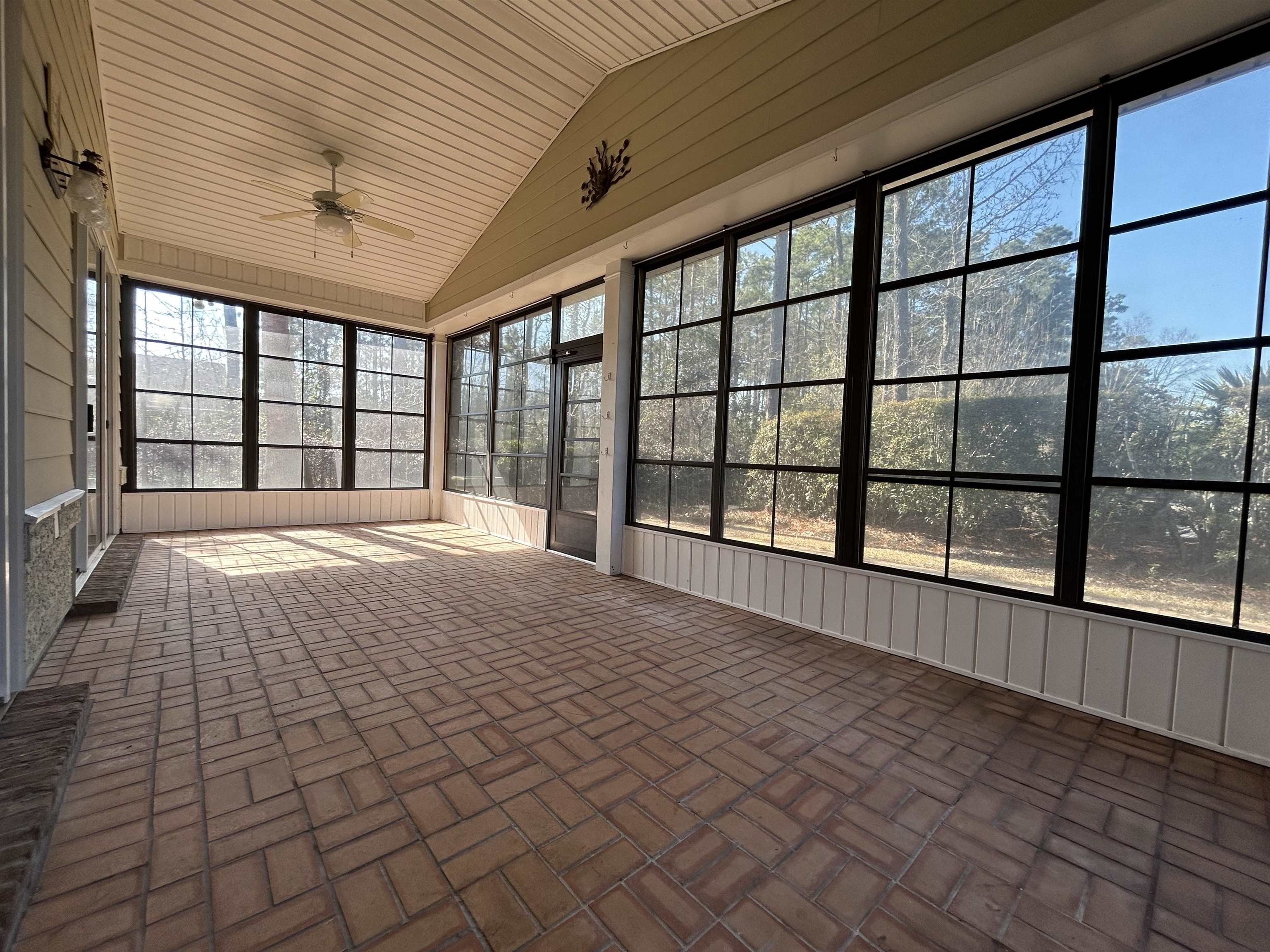 147 Sugar Loaf Lane Murrells Inlet, SC 29576 - Photo 15 of 21