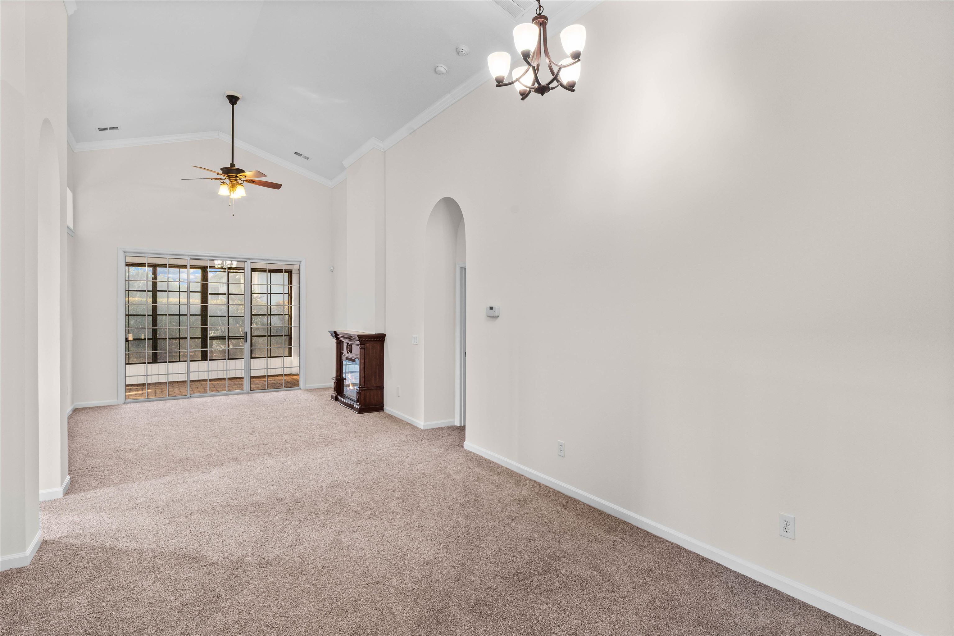 147 Sugar Loaf Lane Murrells Inlet, SC 29576 - Photo 4 of 45