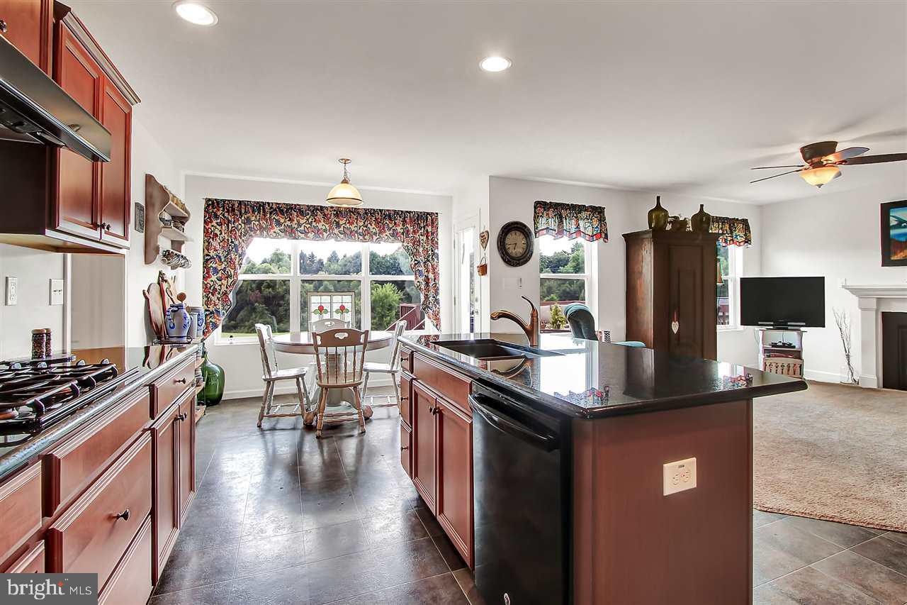 220 Spring Meadows Road Manchester, PA 17345 - Photo 13 of 35 Gallery Image 13