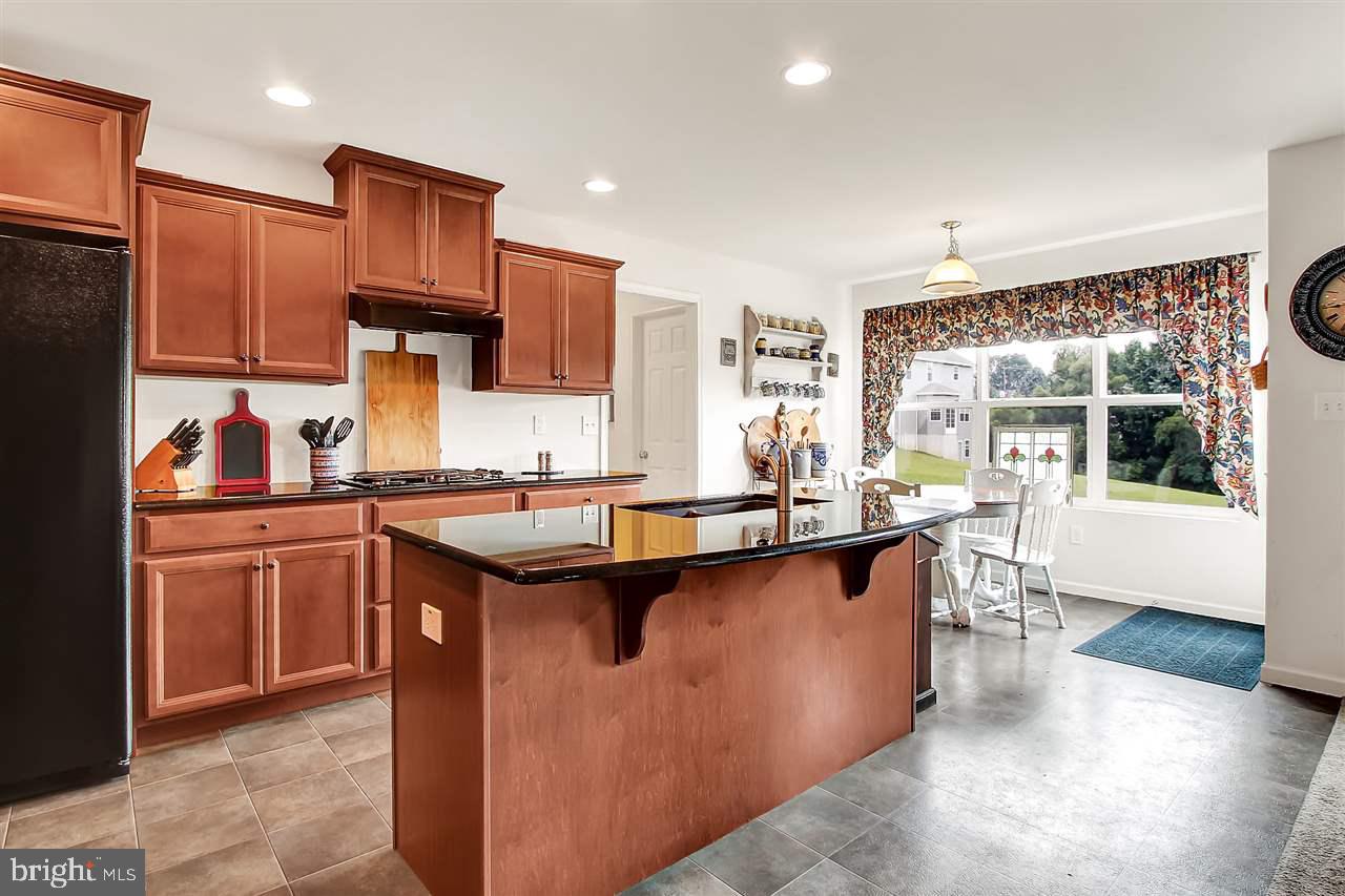 220 Spring Meadows Road Manchester, PA 17345 - Photo 10 of 35 Gallery Image 10