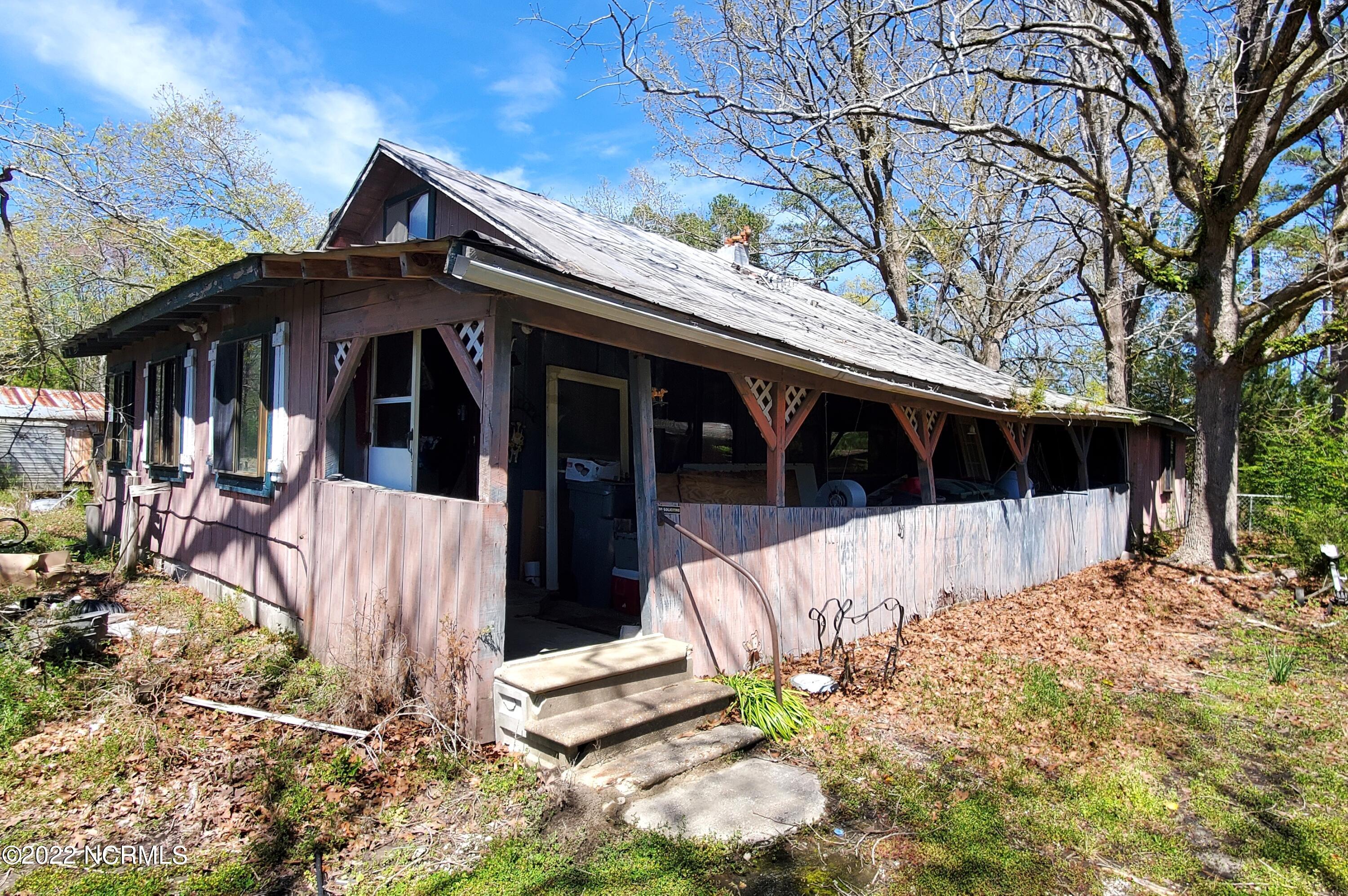 4558 Wilcox Road New Bern, NC 28562 - Photo 1 of 17 Covered Porch Entrance
