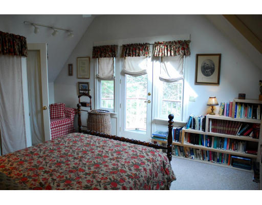 86 County Road Marion, MA 02738 - Photo 11 of 20