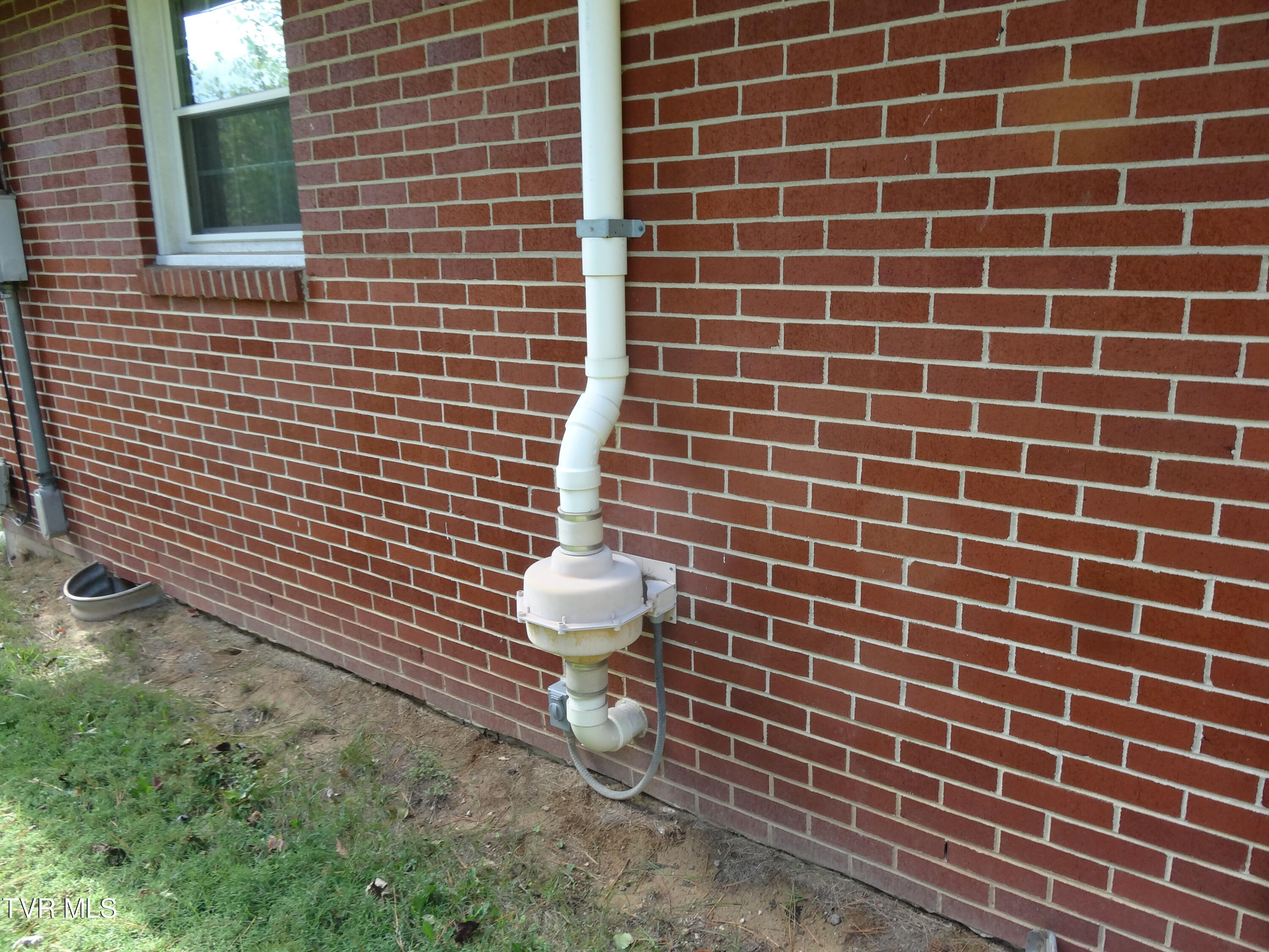 703 Pine Ridge Road Johnson City, TN 37601 - Photo 16 of 17 DSC00043