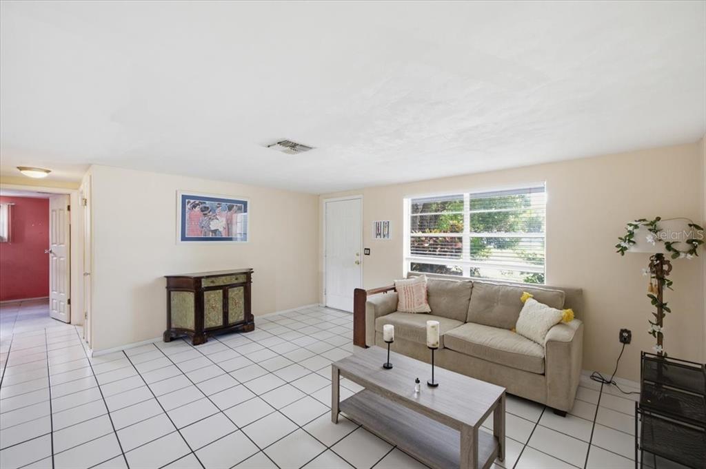 6037 Moog Road New Port Richey, FL 34653 - Photo 9 of 23 Gallery Image 9