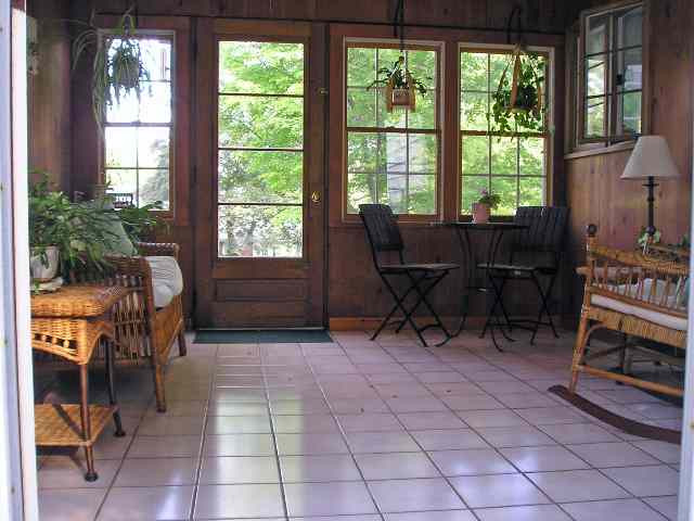 11 Eastview Road Colonie, NY 12110 - Photo 3 of 11 Photo 3