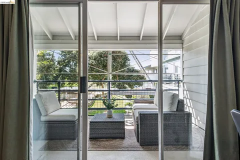 $359,000 | 1203 Melville Square, Unit 216, Richmond, CA 94804