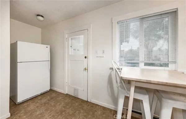 a workspace room with a window