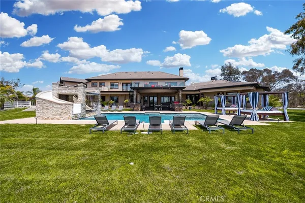 $4,250,000 | 39625 Calle Cabernet, Temecula, CA 92591