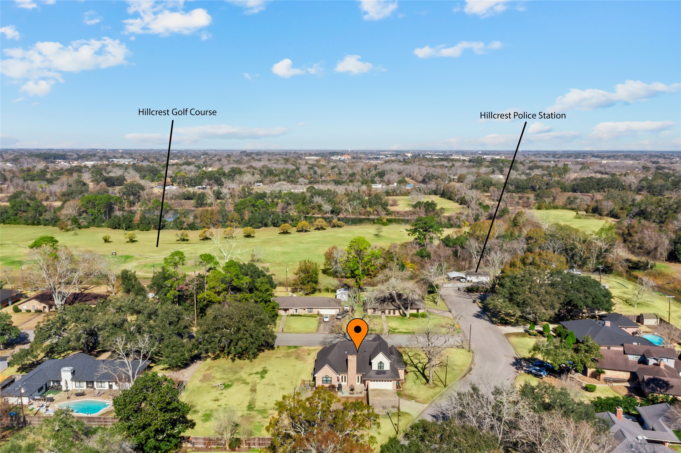 215 Ridgemont Drive Alvin, TX 77511 - Photo 5 of 39