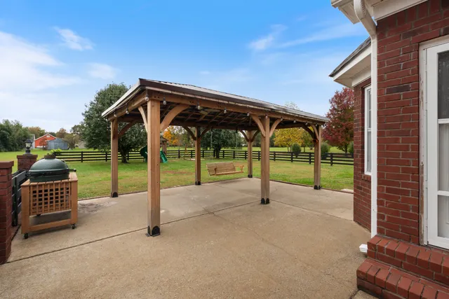 a view of a golf course