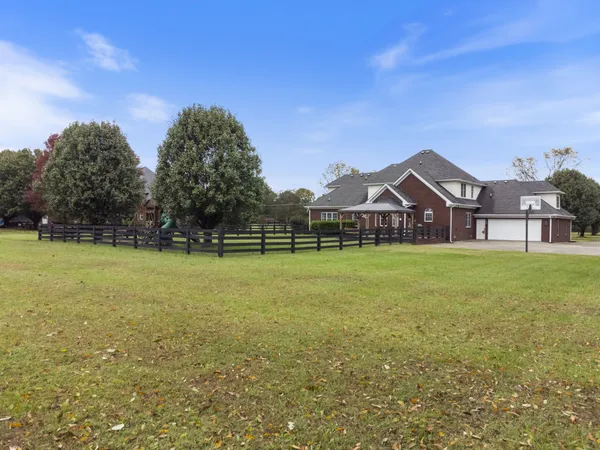 $1,125,000 | 1926 Manchester Irby Lane, Murfreesboro, TN 37127
