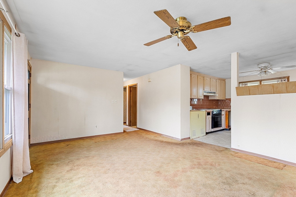 29 Temi Road Hudson, MA 01749 - Photo 23 of 36