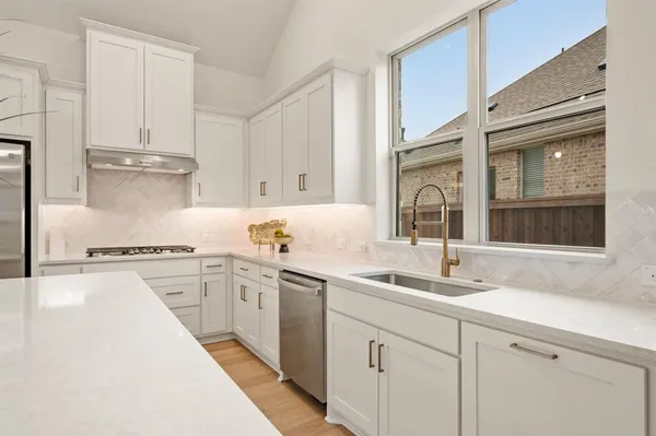 $475,000 | 4821 Forest Crest Parkway, Arlington, TX 76005