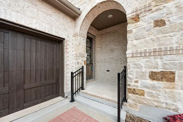 $475,000 | 4821 Forest Crest Parkway, Arlington, TX 76005