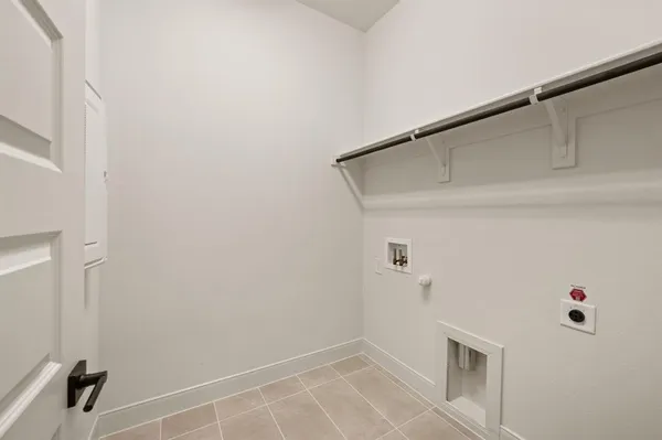 $475,000 | 4821 Forest Crest Parkway, Arlington, TX 76005