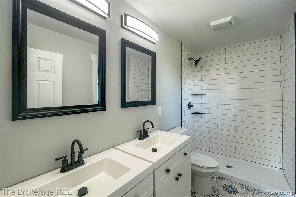 13014 Elms Road Clio, MI 48420 - Photo 20 of 29