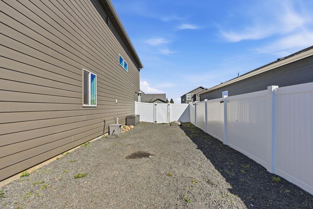 8511 West Silver Street Spokane, WA 99224 - Photo 40 of 44