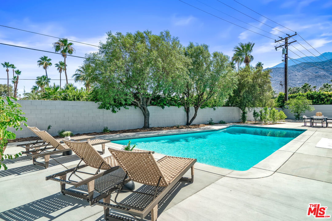 1979 East Alejo Road Palm Springs, CA 92262 - Photo 43 of 56 Gallery Image 43