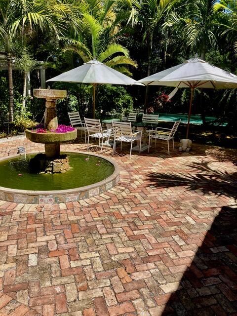 3130 Vincent Road West Palm Beach, FL 33405 - Photo 57 of 85 3130 Vincent Fountain:Patio:Pool