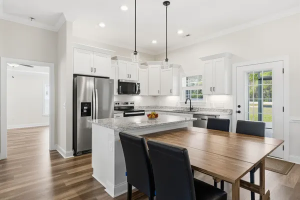 $325,000 | 6250 Old Bucksville Road, Conway, SC 29527
