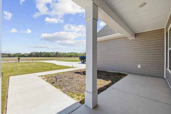 $325,000 | 6250 Old Bucksville Road, Conway, SC 29527