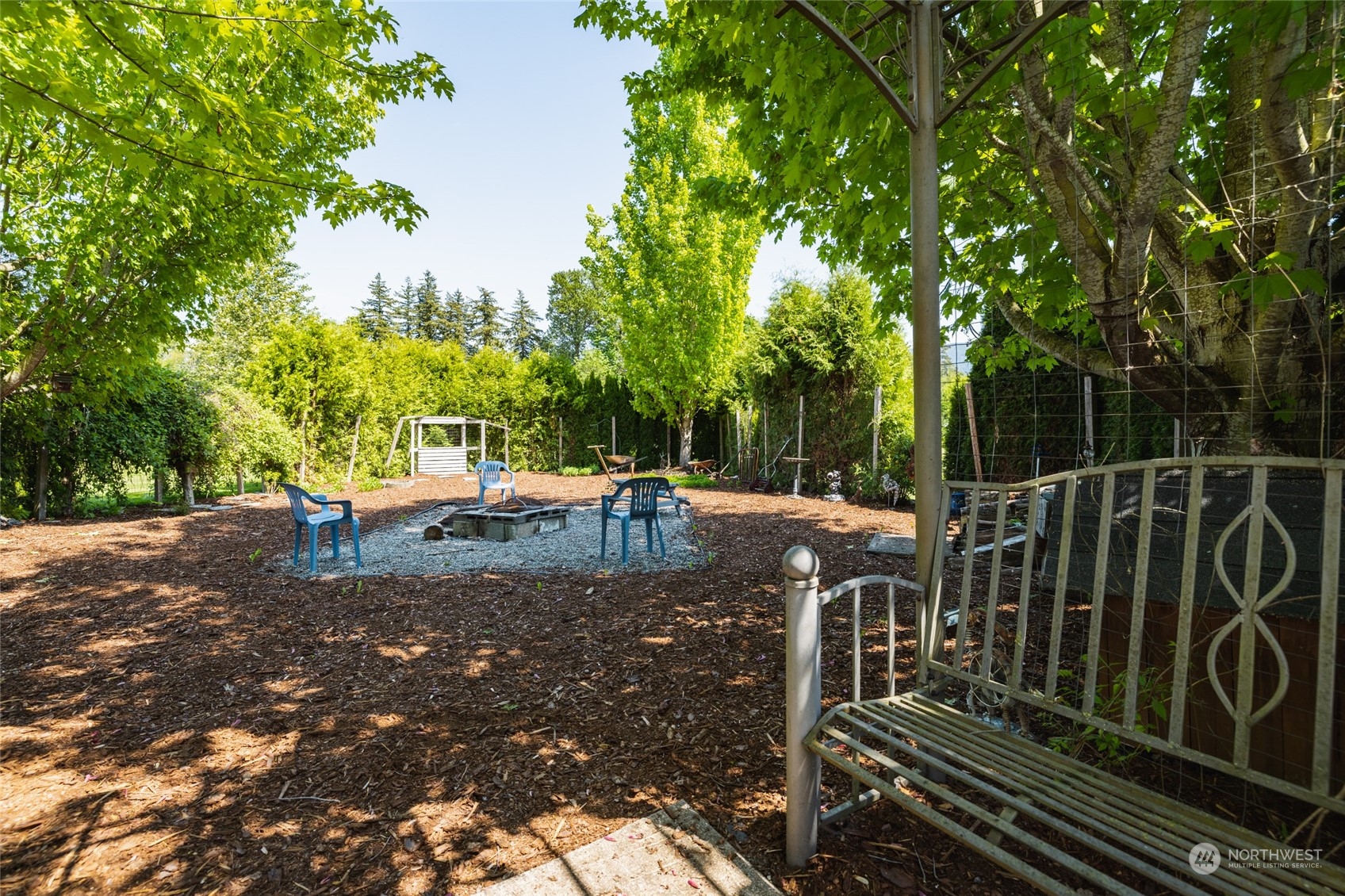 3304 South Pass Road Everson, WA 98247 - Photo 27 of 40 a view of a backyard with sitting area