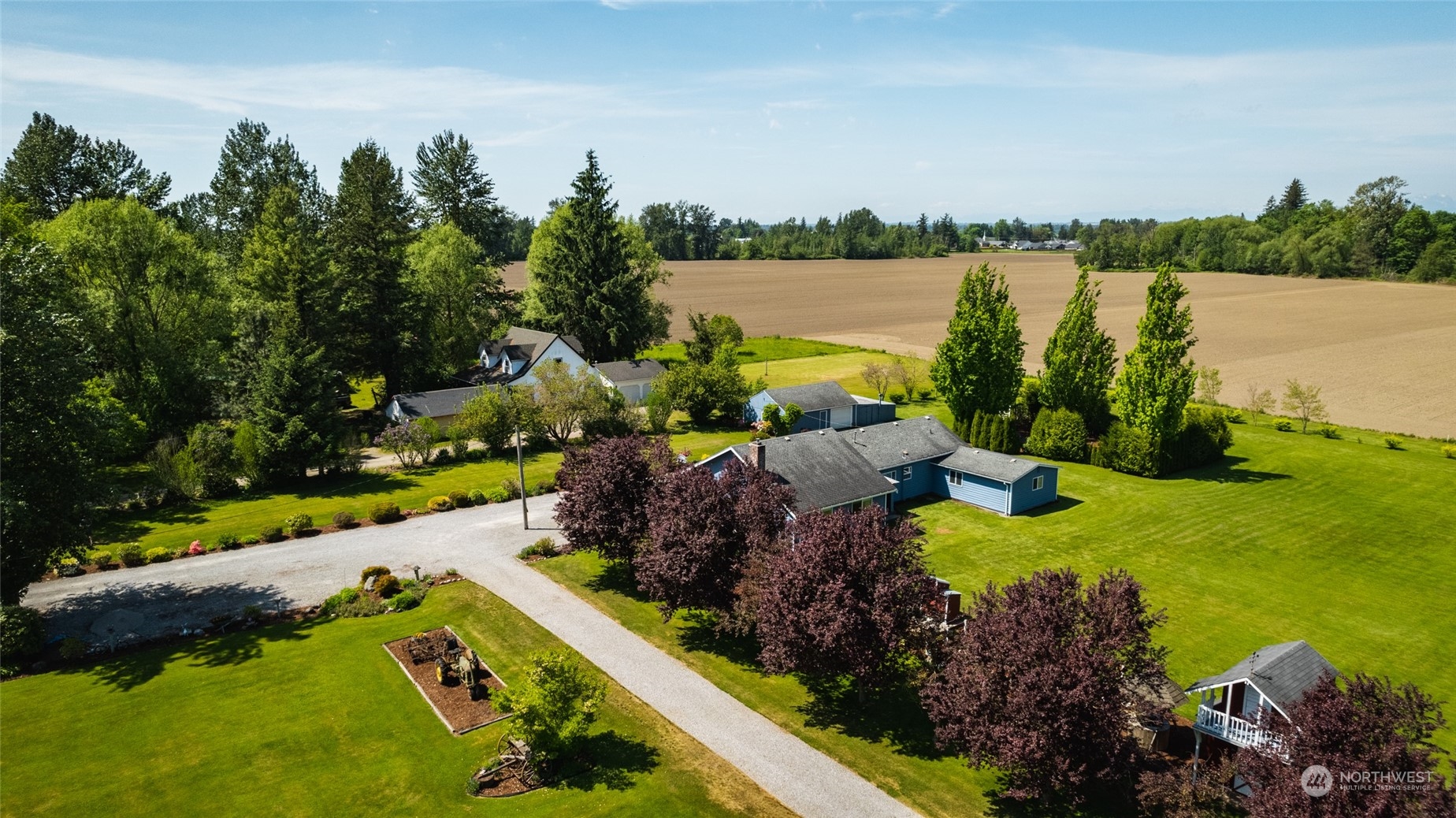 3304 South Pass Road Everson, WA 98247 - Photo 36 of 40 a view of a lake with a lake