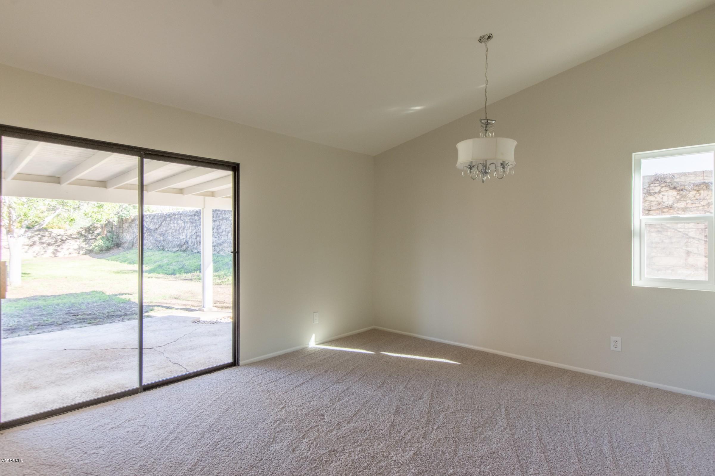 428 Appleton Road Simi Valley, CA 93065 - Photo 14 of 26 13_EH9BUH_still_mbr