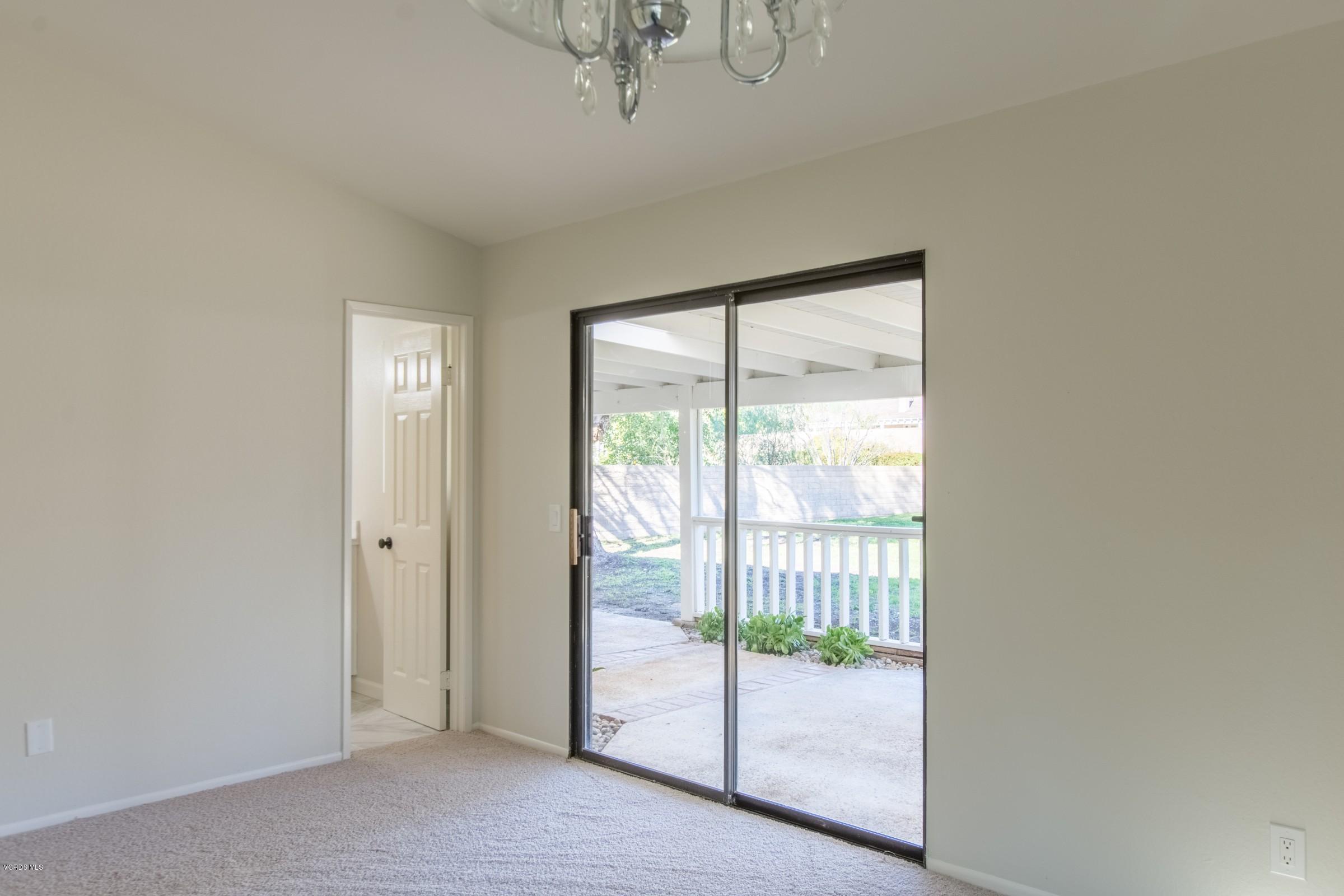 428 Appleton Road Simi Valley, CA 93065 - Photo 16 of 26 15_EH9BUH_still_mbr2