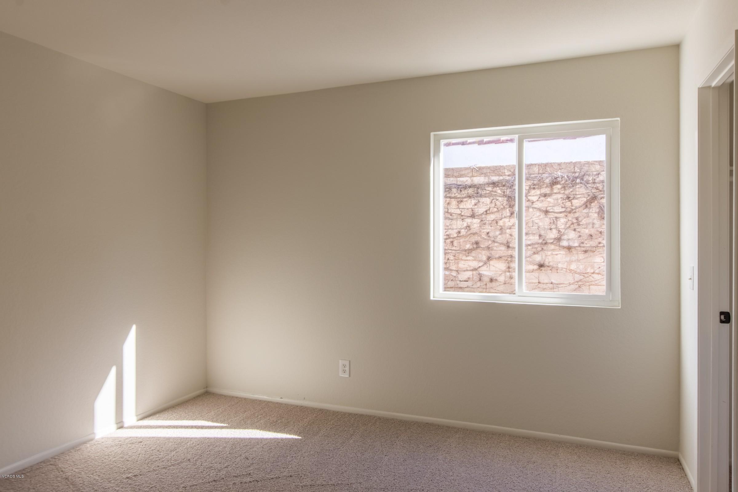 428 Appleton Road Simi Valley, CA 93065 - Photo 20 of 26 19_EH9BUH_still_2br
