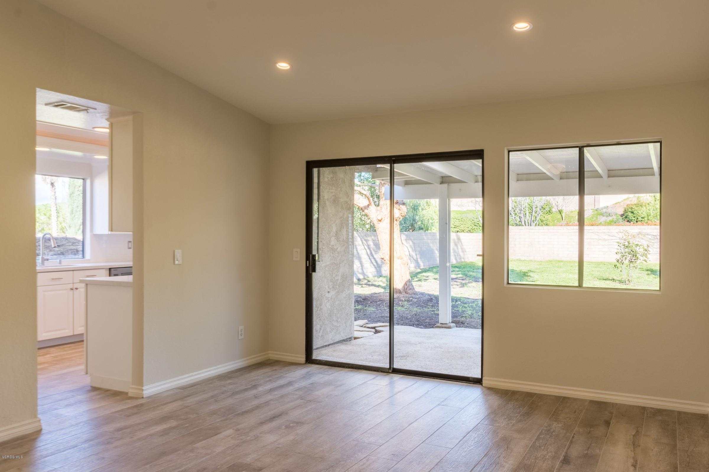 428 Appleton Road Simi Valley, CA 93065 - Photo 9 of 26 8_EH9BUH_still_fr2