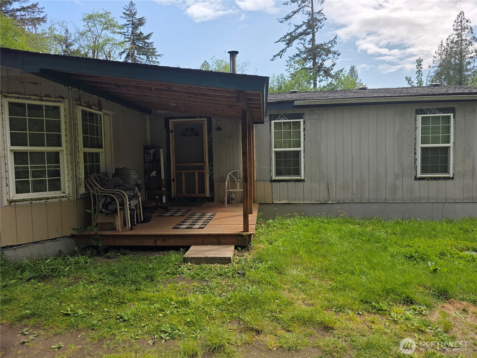2020 Southeast Oak Road Port Orchard, WA 98367 - Photo 1 of 1 Gallery Image 1