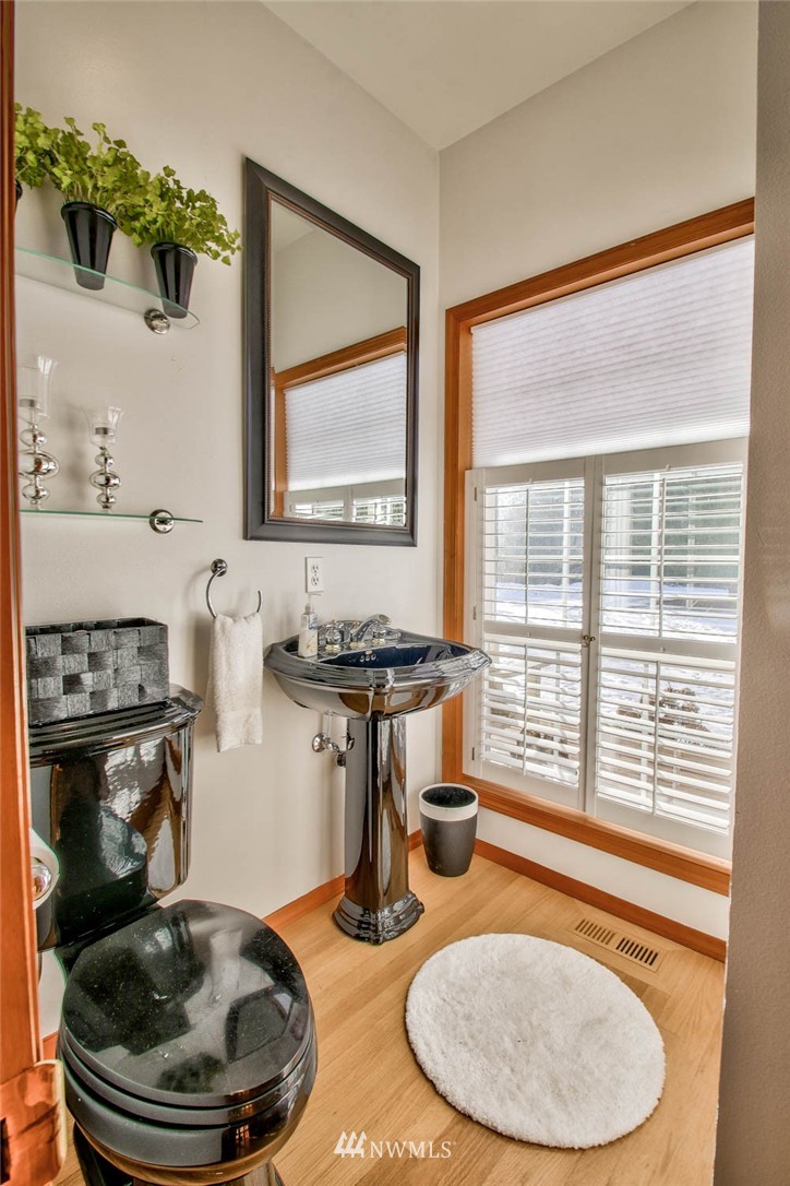 7457 Healy Road Sedro-Woolley, WA 98284 - Photo 14 of 24 Gallery Image 14