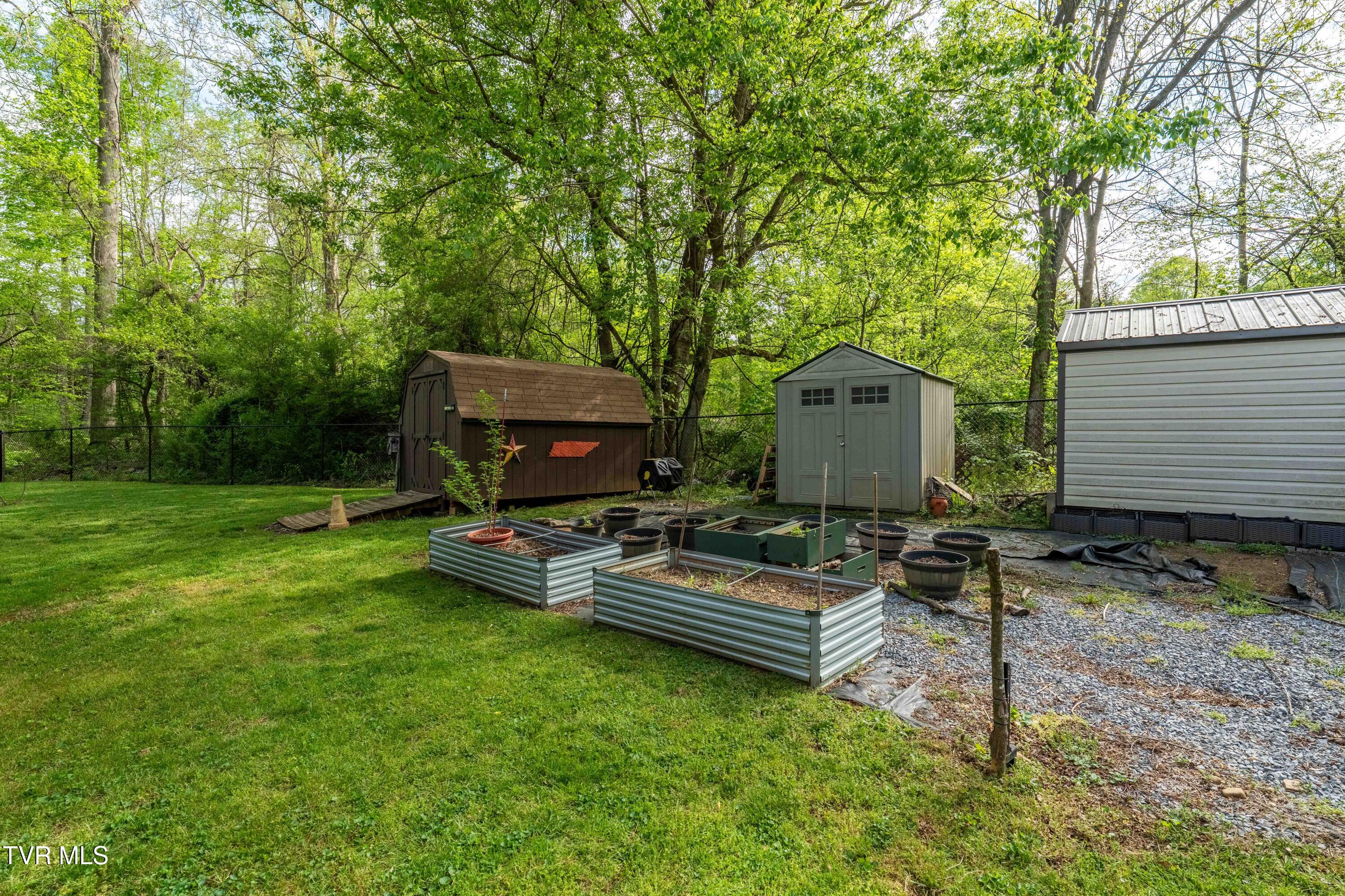 135 Grindstaff Hollow Road Elizabethton, TN 37643 - Photo 114 of 116 135 Grindstaff Hollow (50 of 82)