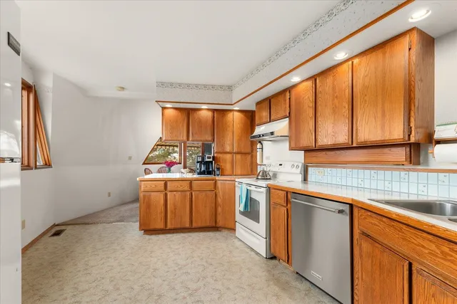 $599,000 | 1470 Highway 174, Grand Coulee, WA 99133