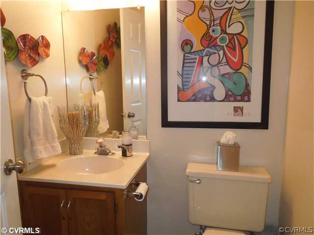 10158 Atlee Ridge Road Mechanicsville, VA 23116 - Photo 7 of 22 Other - Half Bath on 1st floor