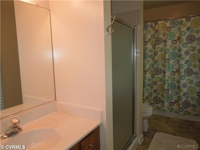 10158 Atlee Ridge Road Mechanicsville, VA 23116 - Photo 9 of 22 Master Bath