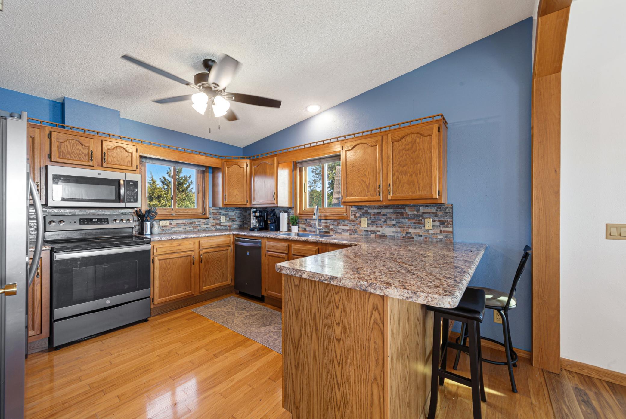 46916 Glens Beach Road Waterville, MN 56096 - Photo 9 of 37 Gallery Image 9