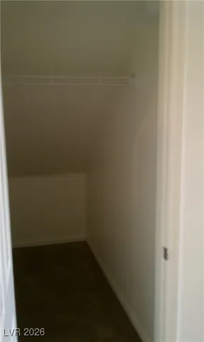 $2,000 | 5493 Ovando Way, Las Vegas, NV 89122