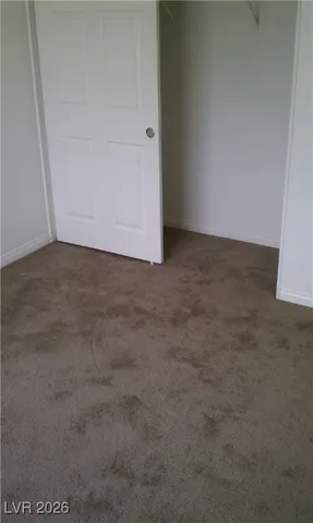 $2,000 | 5493 Ovando Way, Las Vegas, NV 89122