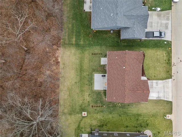 $305,000 | 528 Birchwood Drive, Moscow Mills, MO 63362