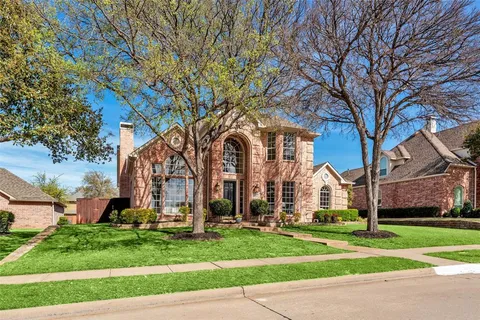 $1,050,000 | 5754 Gadwall Drive, Frisco, TX 75034