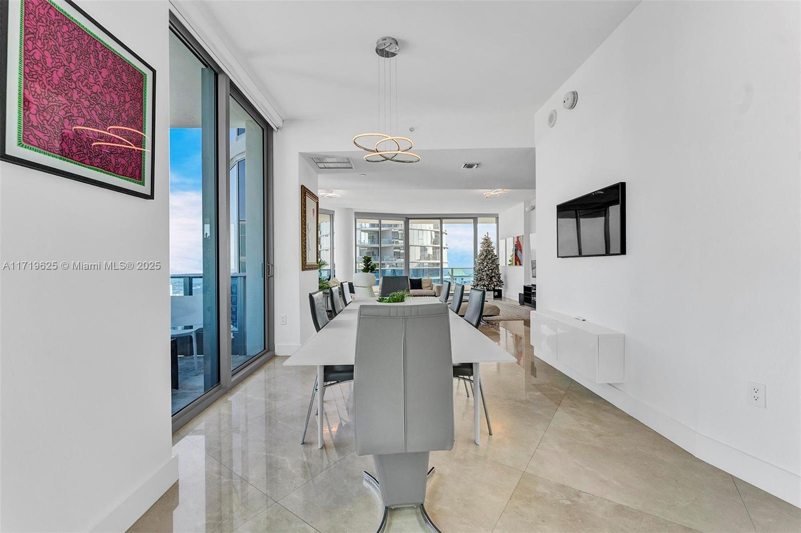 200 Biscayne Blvd Way, Unit 5001 Miami, FL 33131 - Photo 25 of 48