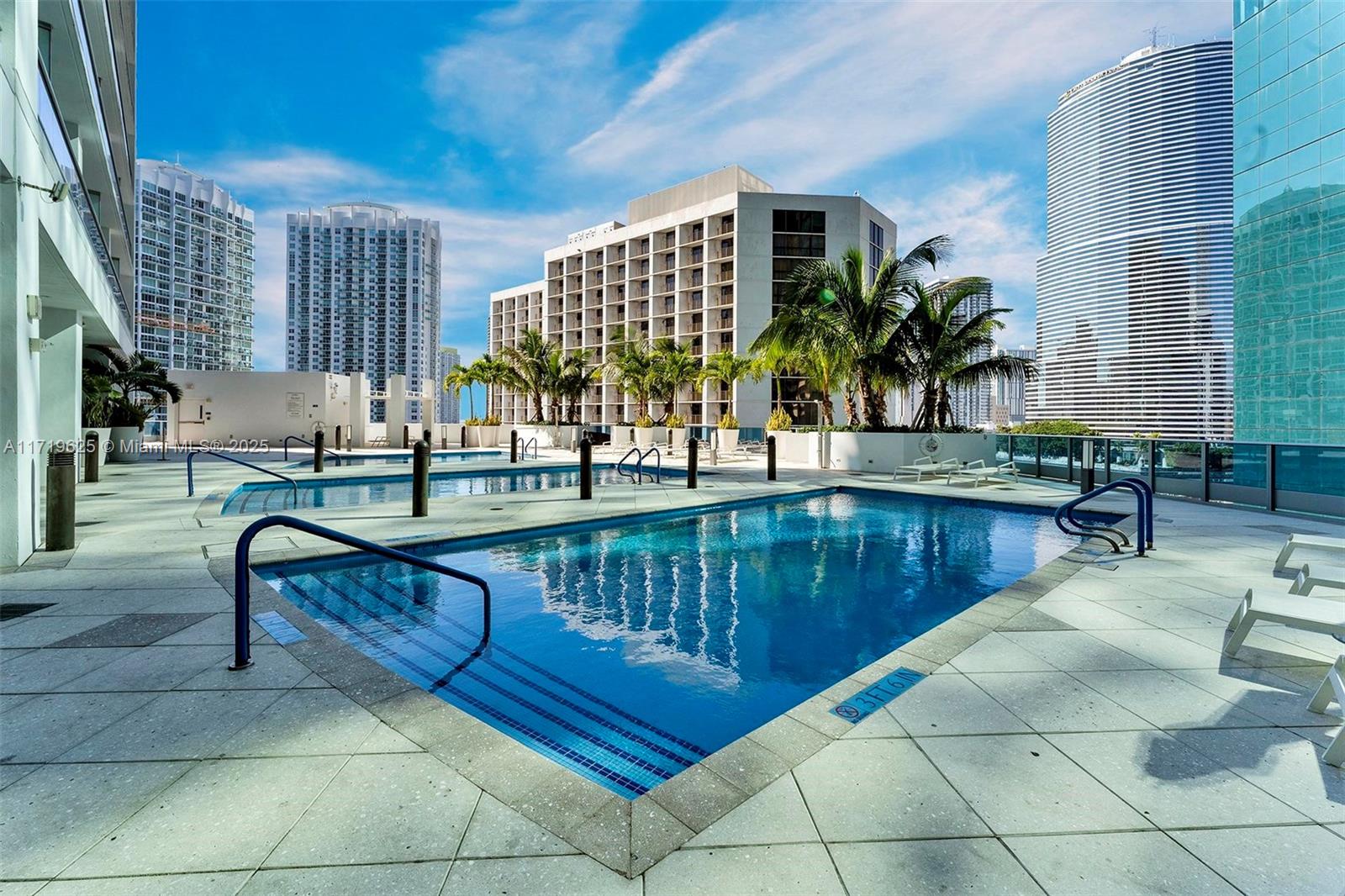 200 Biscayne Blvd Way, Unit 5001 Miami, FL 33131 - Photo 38 of 48