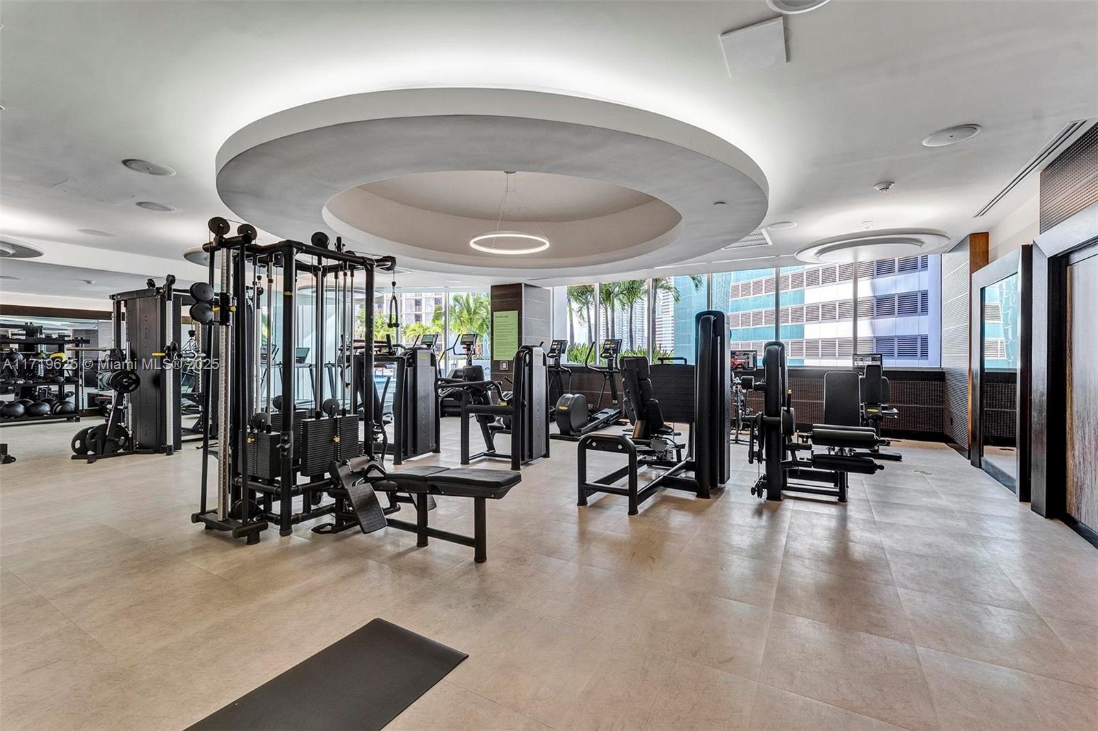200 Biscayne Blvd Way, Unit 5001 Miami, FL 33131 - Photo 39 of 48 a view of a room with gym equipment