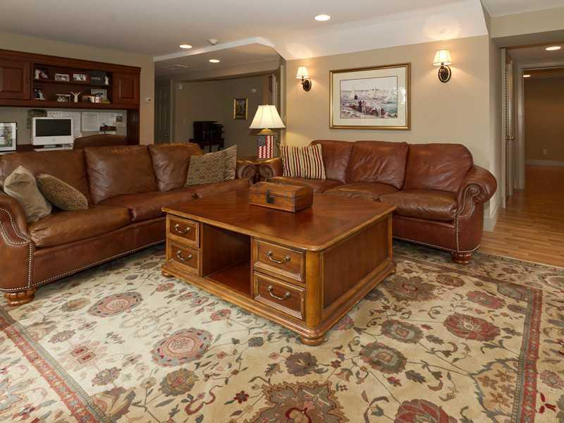 607 Castine Road Castine, ME 04421 - Photo 35 of 35 Family Room.
