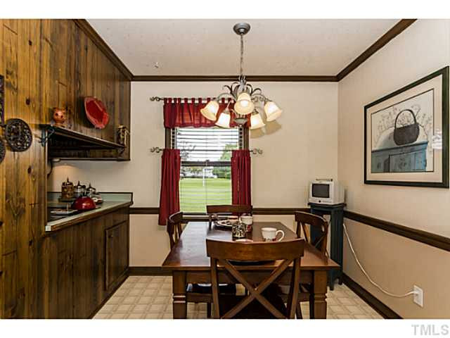 10304 Ten-Ten Road Raleigh, NC 27603 - Photo 7 of 25 Photo 7