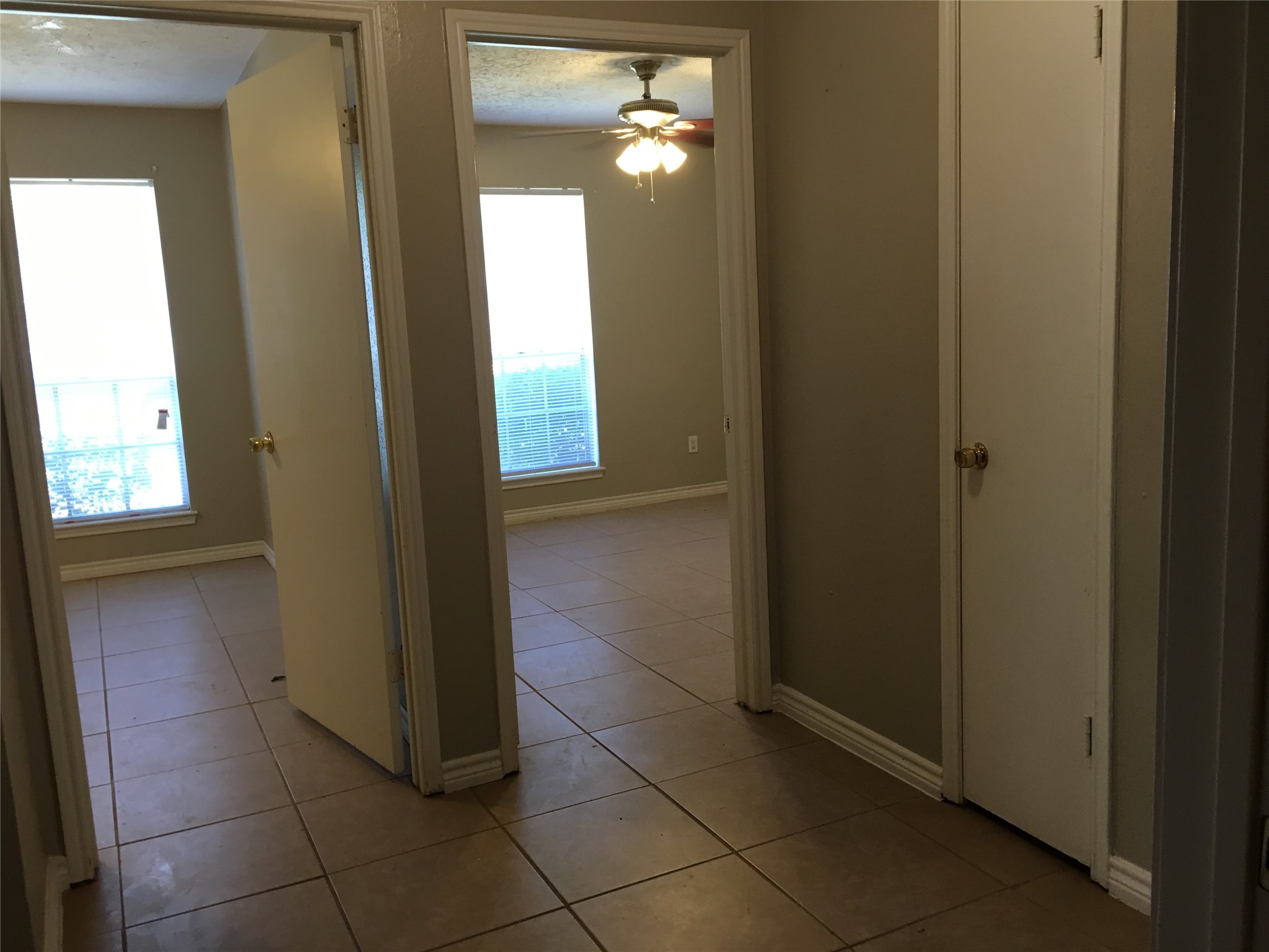 4930 Fitzwater Drive Spring, TX 77373 - Photo 10 of 26